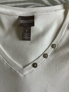 Chico's White V-Neck Top with Silver Snap Accents 3/4 sleeve